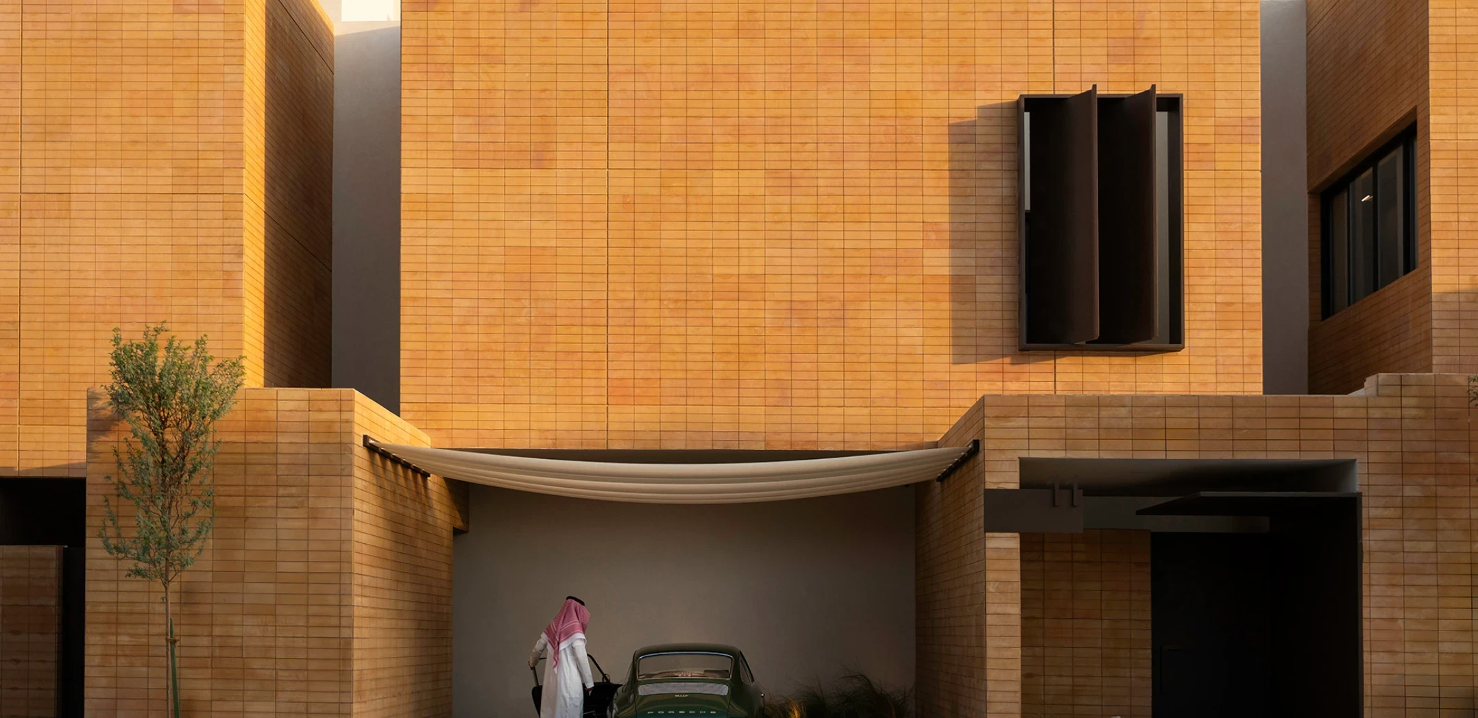 الواجهات الخارجية